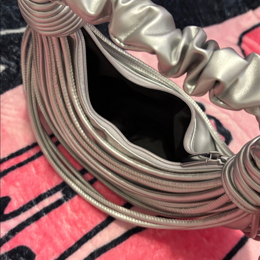 Silver Ruched Handbag - Picture 2 of 2